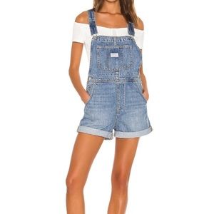 Levi’s short overalls